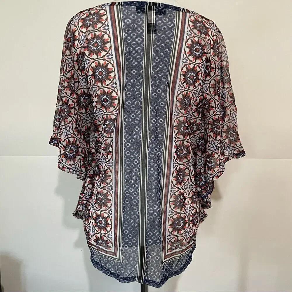 INC New York & Company Colors/Diamond accents/Retro Mesh CoverUp Small/Top - Picture 7 of 7